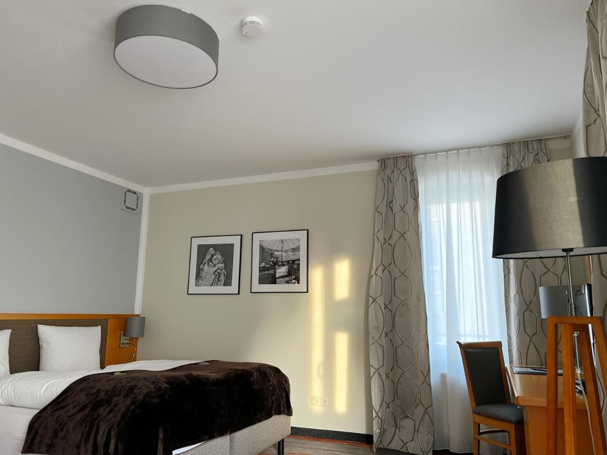 Hotel Prinz Münih Dış mekan fotoğraf