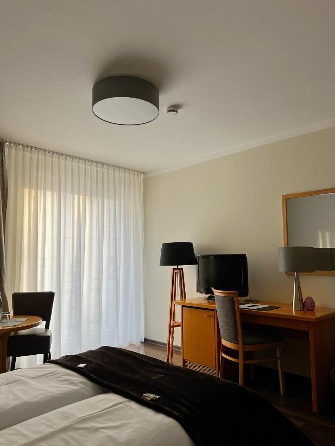 Hotel Prinz Münih Dış mekan fotoğraf